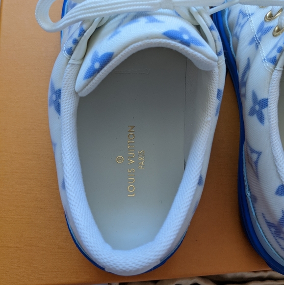 Louis Vuitton Sneakers. - Picture 7 of 11